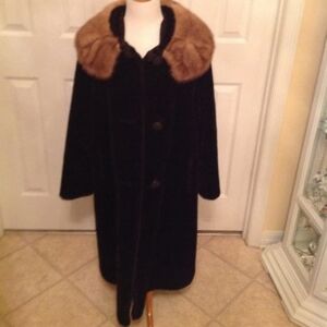 WINTAGE MINK FUR COLLAR ~ POSSIBLY MINK SHEER MOUTON FUR COAT